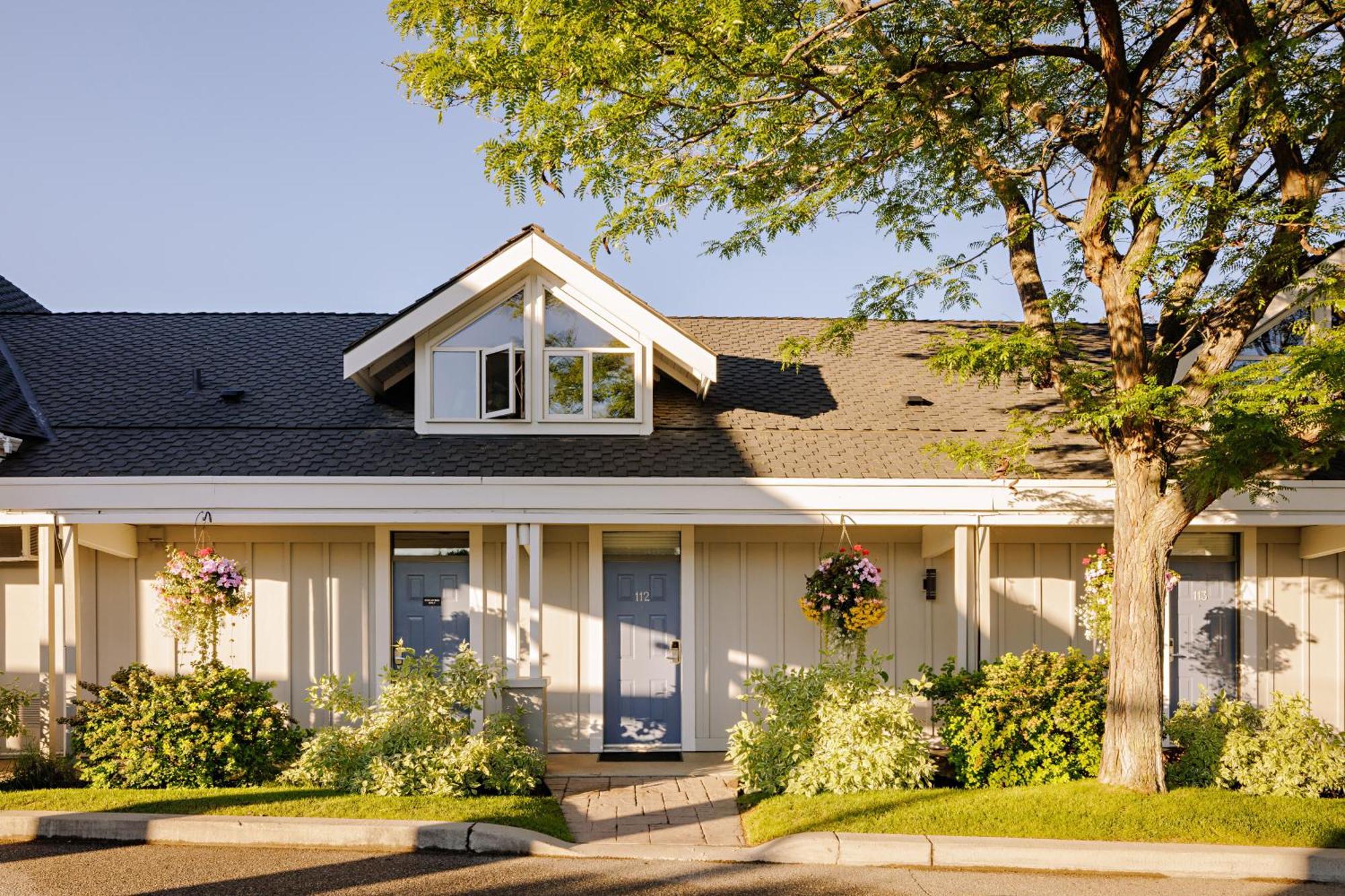 Balcomo, A Ramada By Wyndham Penticton Luaran gambar