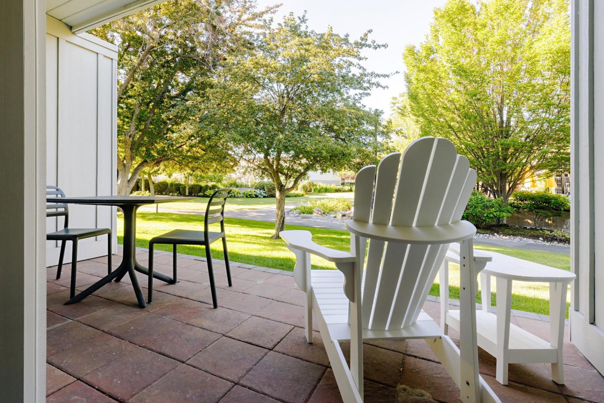 Balcomo, A Ramada By Wyndham Penticton Luaran gambar